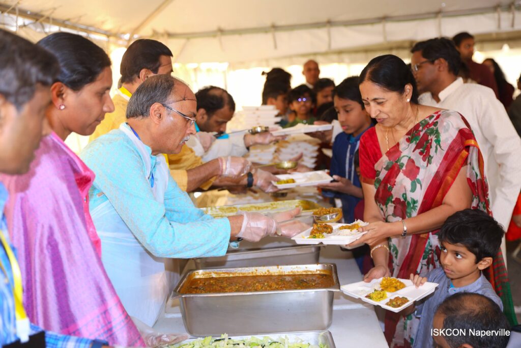 The opening of the new temple and the installation of Sri Sri Radha Shyamasundar, 21 April 2023 (photo 4 of 14)